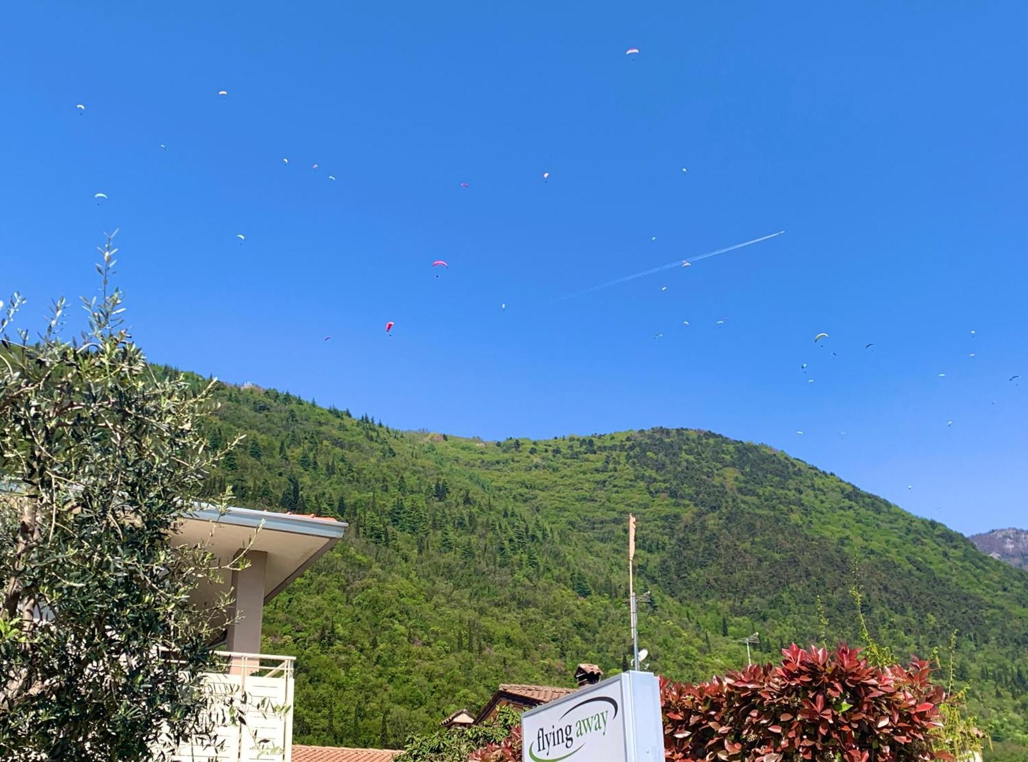 Flyingaway Bed & Breakfast Borso del Grappa Exterior photo